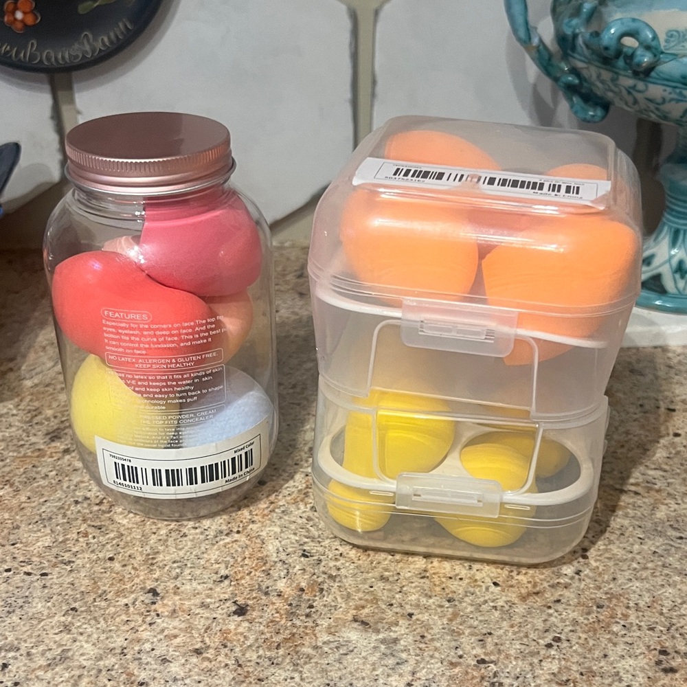 You can had all three packages of sponge for makeup all are new